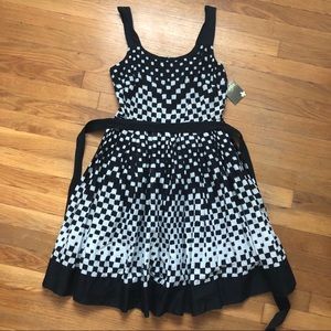 NWT Taylor Black & white cotton sundress size 2